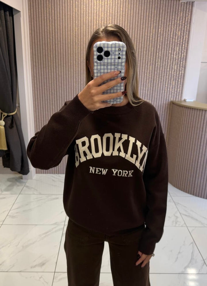 BROOKLYN New York Chocolate Knit Jumper