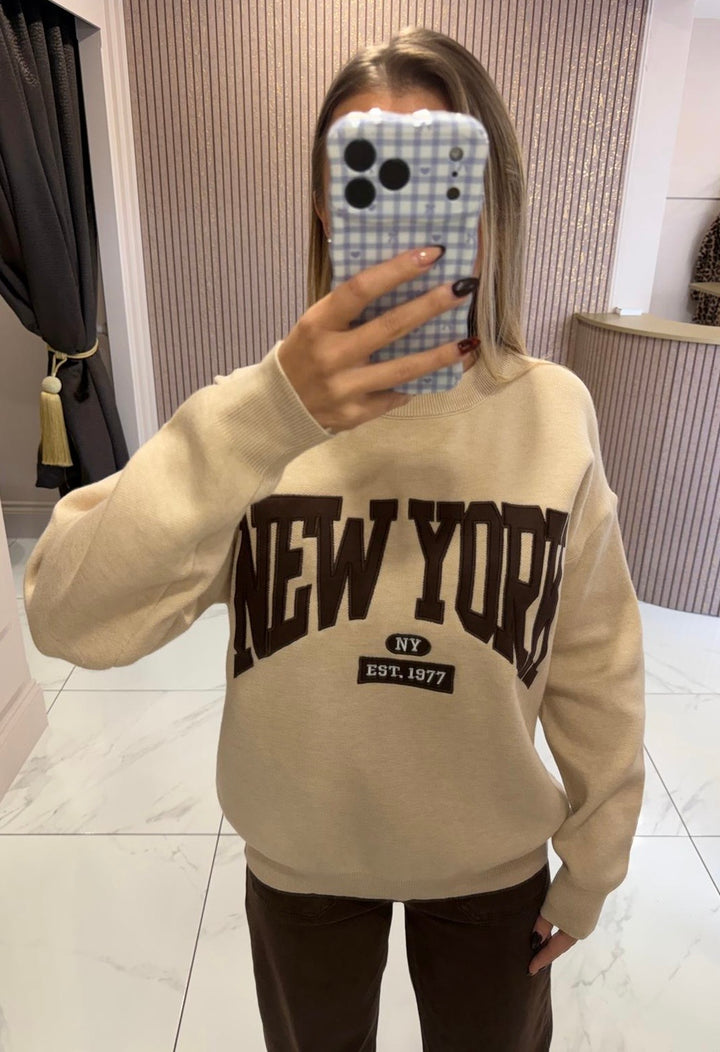 NEW YORK 1977 Beige Knit Jumper